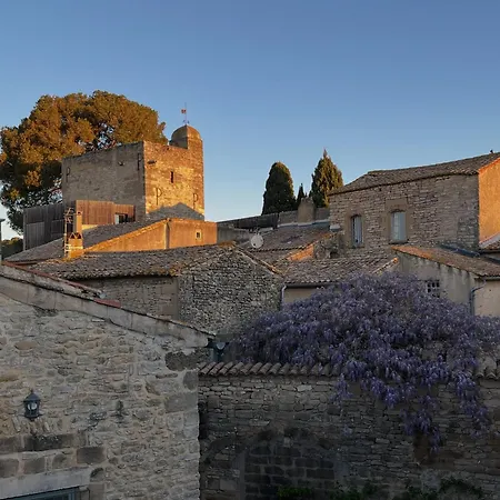 Διαμέρισμα Duplex Medieval 4 12 Personnes Unique Face Au Chateau De - Uzes Montaren-et-Saint-Médiers